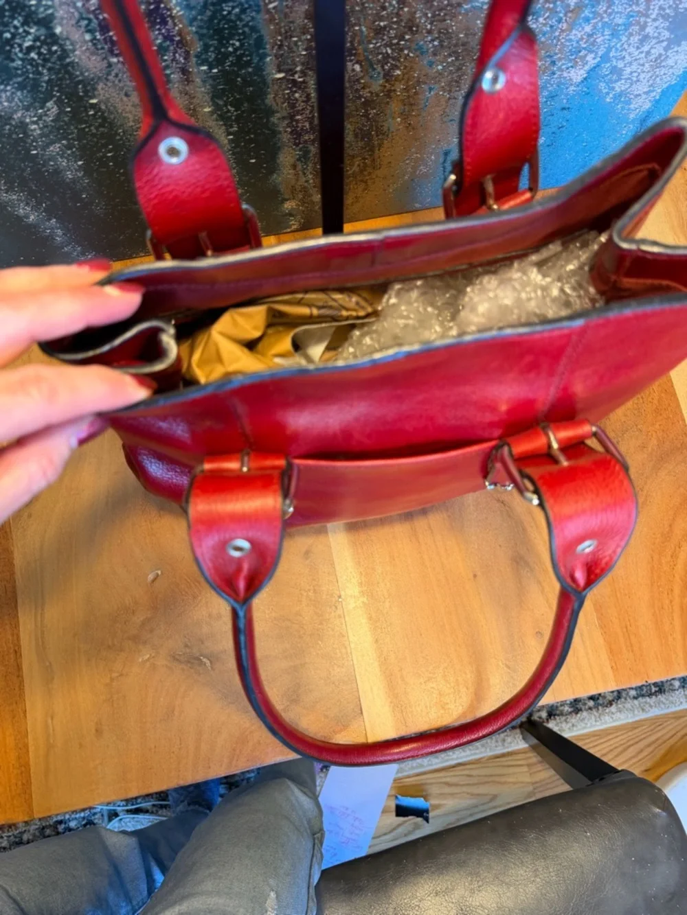 Wilson’s Leather office siren Y2K style red leather shoulder bag silver (GUC) - Picture 11 of 17